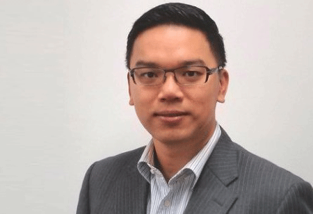 Moves to Tomorrow by Embracing Cloud and Mobile