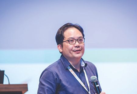 Data Science and Artificial Intelligence in Healthcare